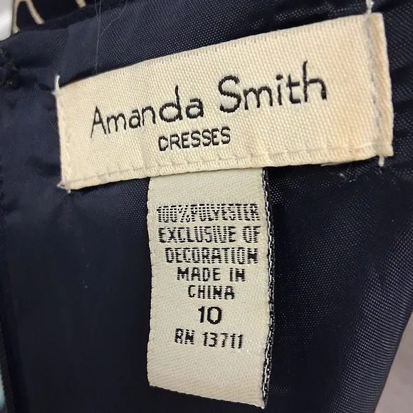 Amanda Smith Dress - Picture 6 of 6